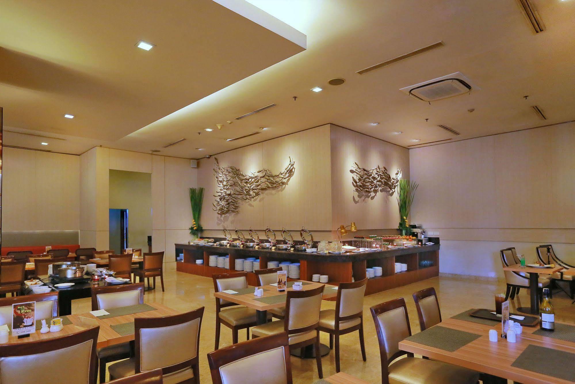 Park Hotel Cawang Jakarta Ngoại thất bức ảnh
