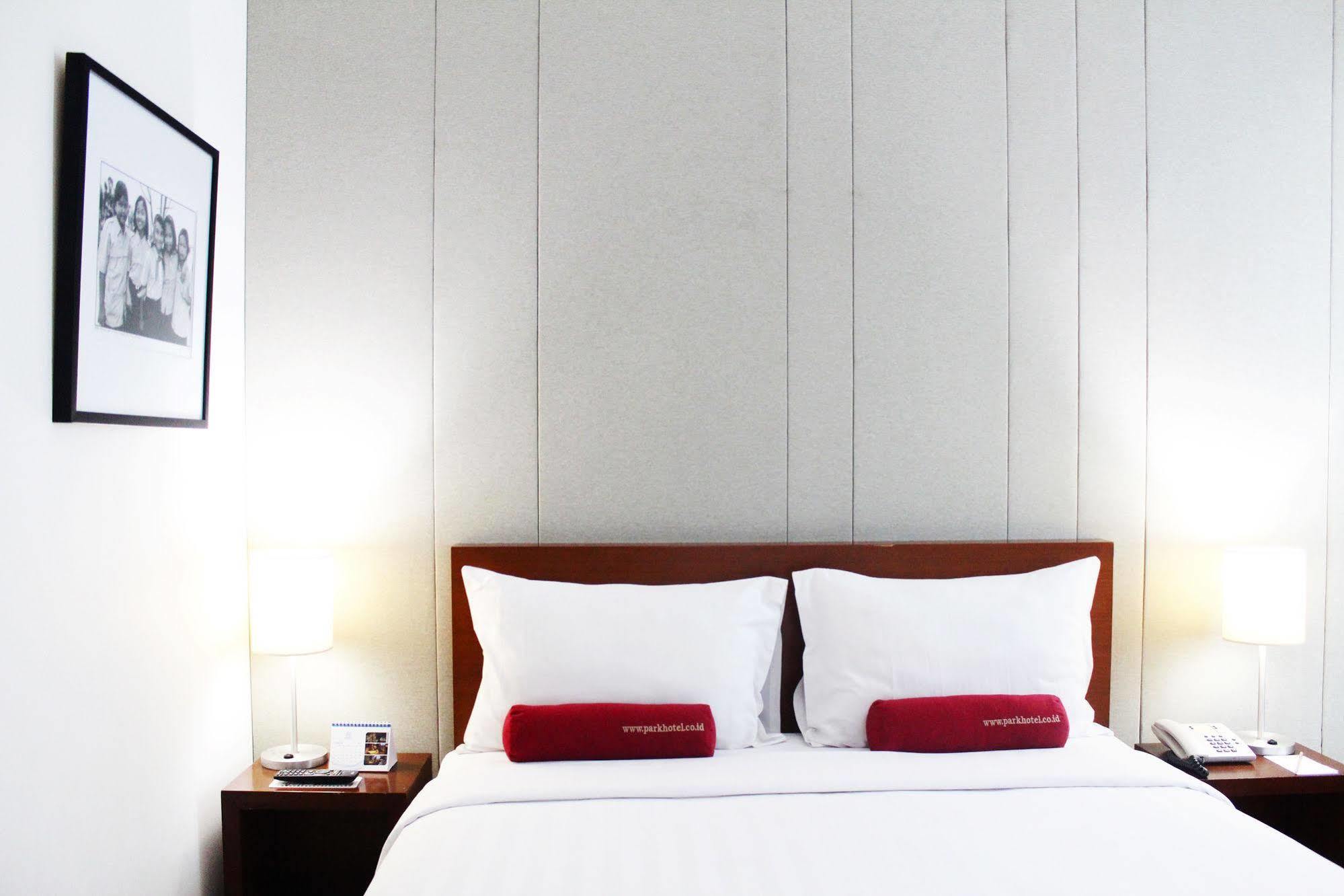 Park Hotel Cawang Jakarta Ngoại thất bức ảnh