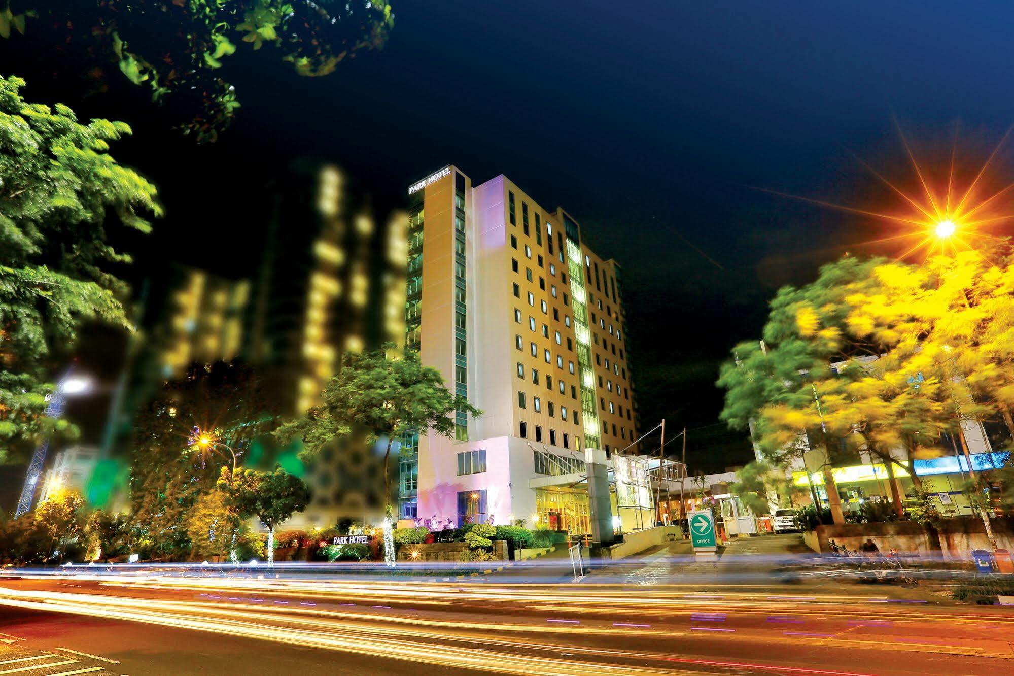 Park Hotel Cawang Jakarta Ngoại thất bức ảnh